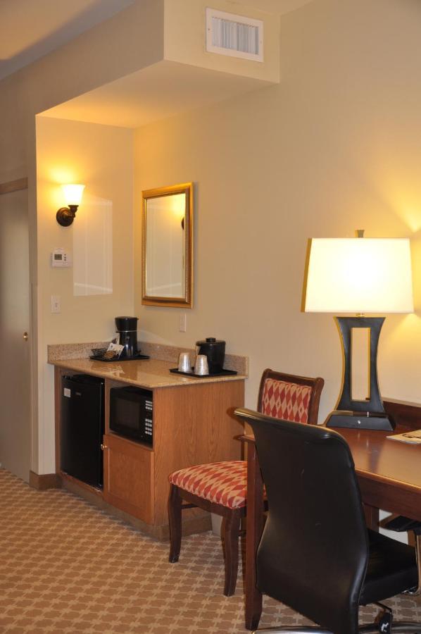 Country Inn & Suites By Radisson, Covington, La Exterior photo